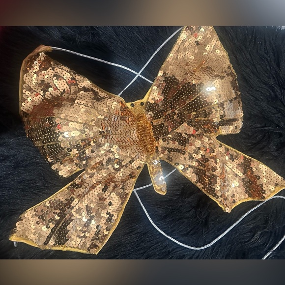 VINTAGE Y2K butterfly top - Picture 2 of 8